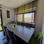 Apartman 2xl *